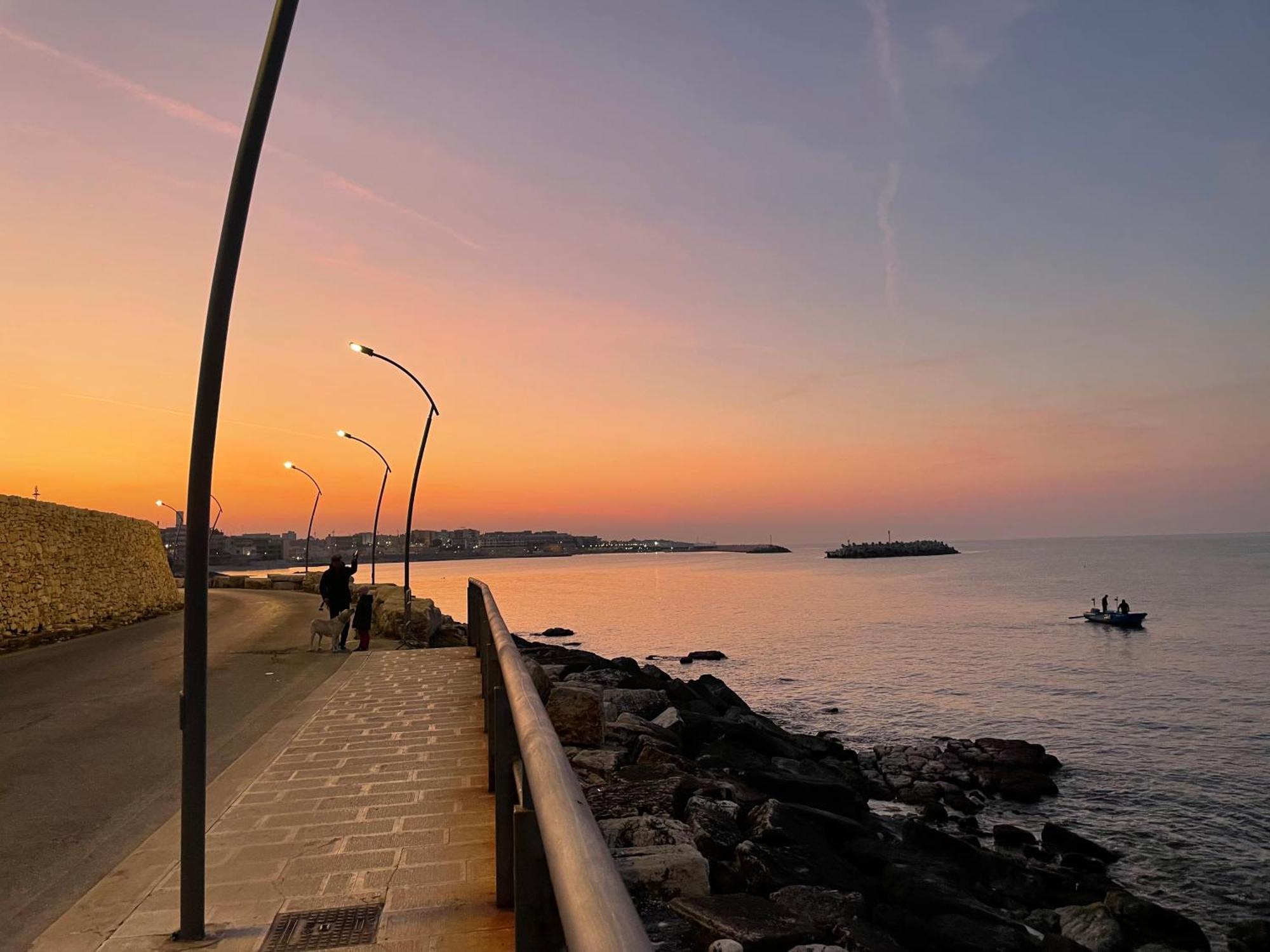 Mura Del Tempo - Rooms & Suites Bisceglie Esterno foto